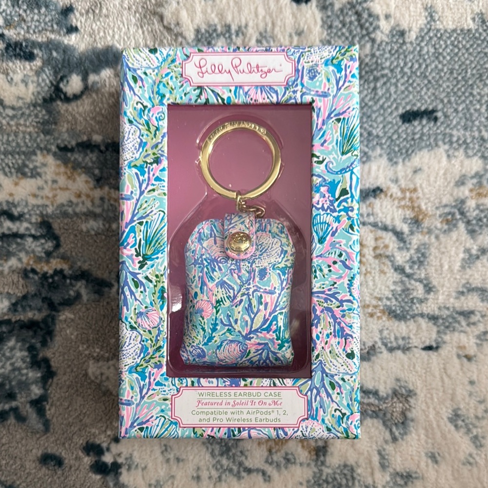 NWT Lilly Pulitzer Wireless Earbud Case Keychain- Gold